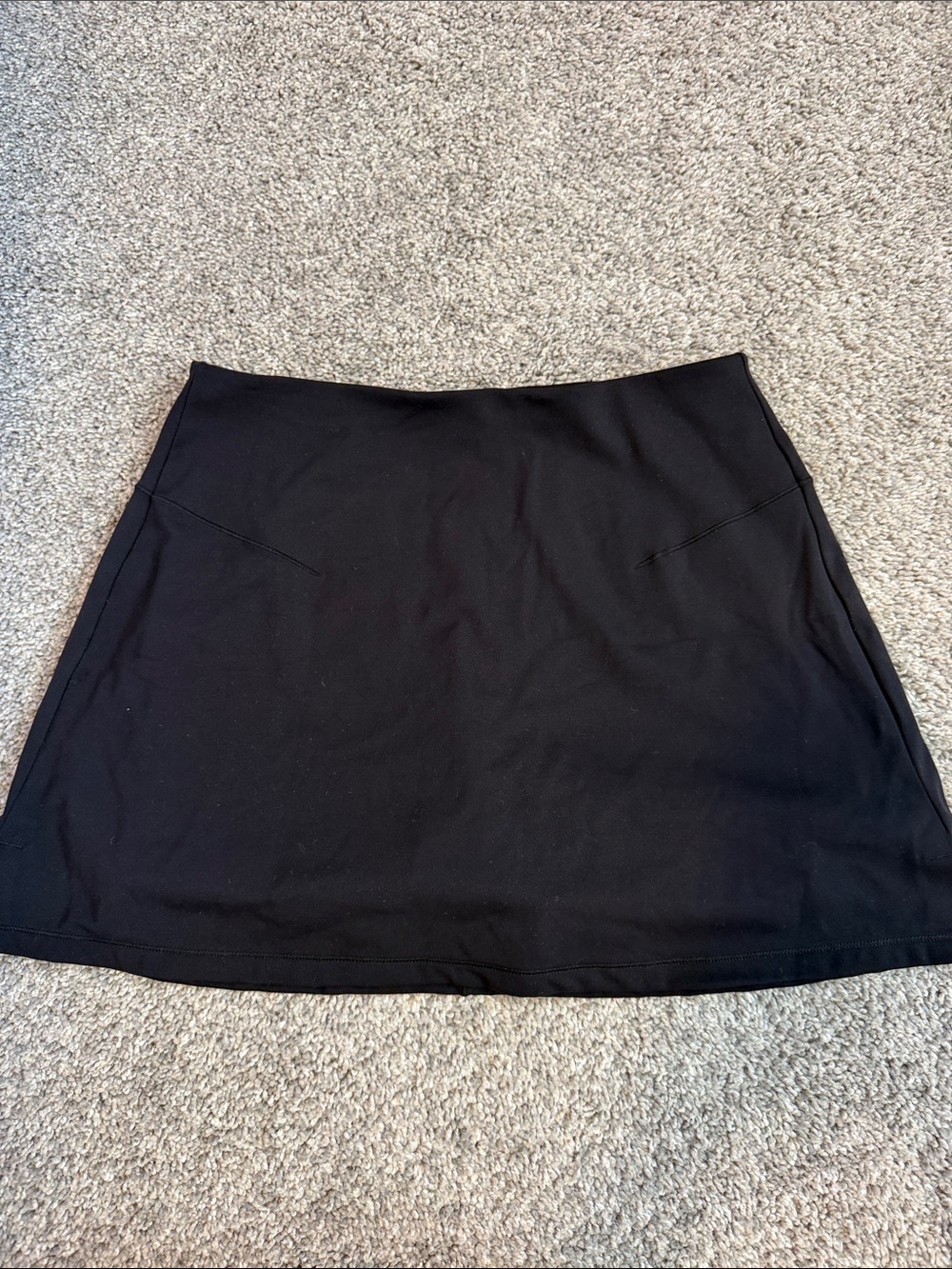 Harmony balance NWOT Black Skort, Small